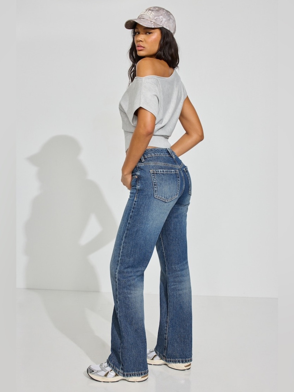 NWT Garage “90’s Straight Jeans” in Charlie Blue. Size 29 (9) - Picture 2 of 10